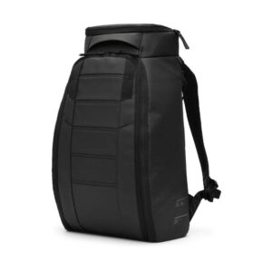 DB Hugger Backpack 25L Black Out
