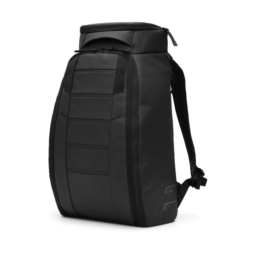 DB Hugger Backpack 25L Black Out