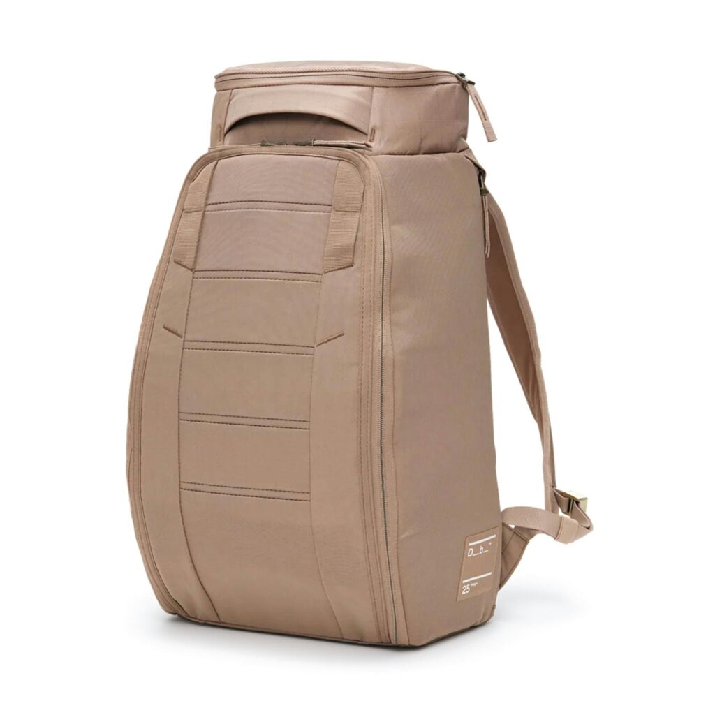 DB Hugger Backpack 25L affogato