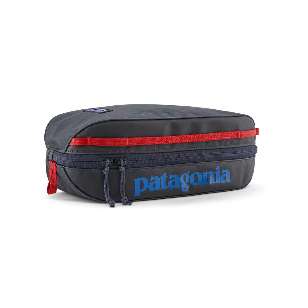 Patagonia black hole cube 3l smolder blue w/amanita red