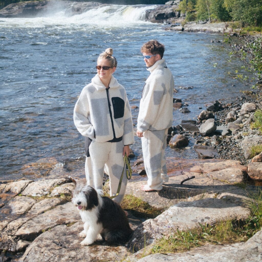Black crows u volup pant off white